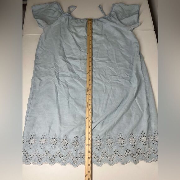Old Navy Blue Chambray Denim Off Shoulder Eyelet Lace Hem Casual Dress Sz M - Picture 7 of 12